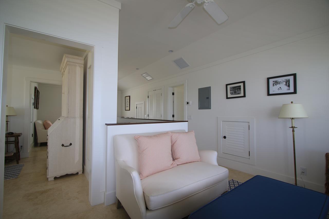 The Sandpiper Inn Crossing Rocks Экстерьер фото