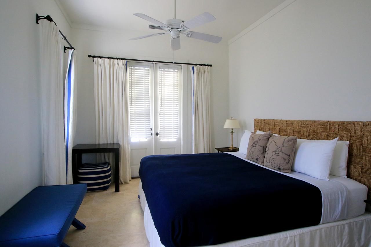 The Sandpiper Inn Crossing Rocks Экстерьер фото